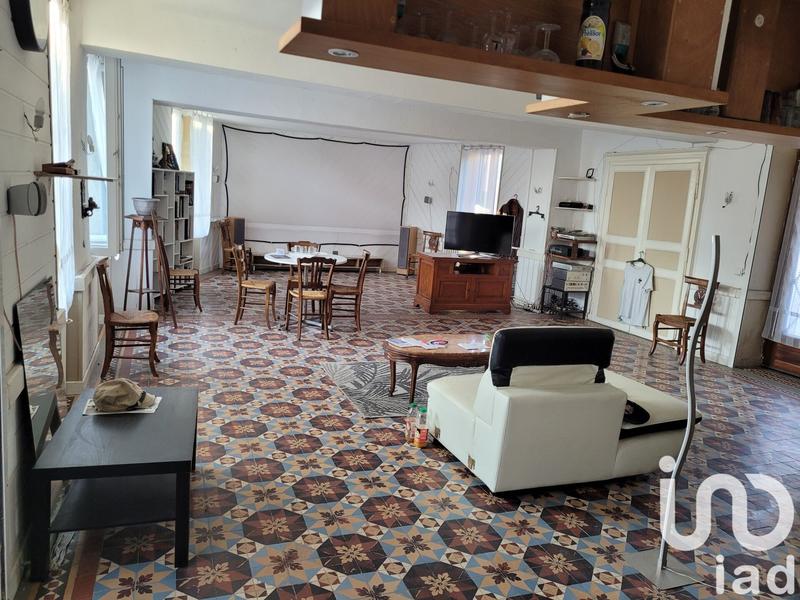 Maison - 418 m² - 14 pièces