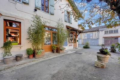 Fonds de commerce - 330 m²