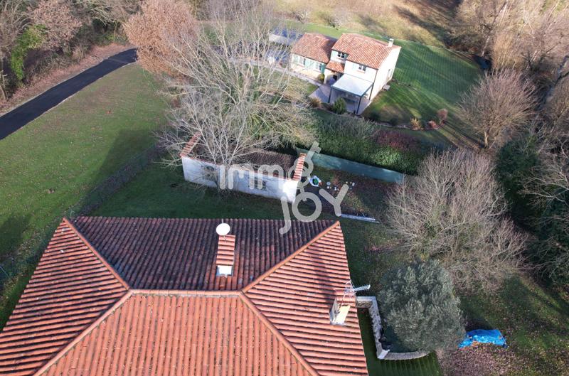 Maison - 170 m² - 5 pièces