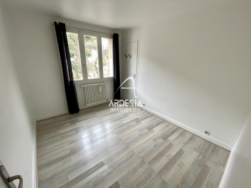 Appartement - 76 m² - 3 pièces