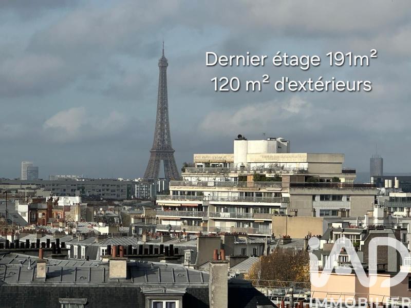 Appartement - 230 m² - 8 pièces