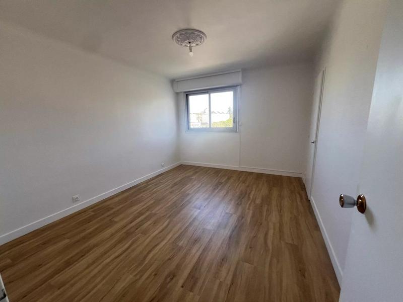 Appartement - 98 m² - 3 pièces