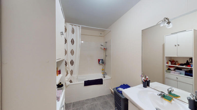 Appartement - 65 m² - 3 pièces