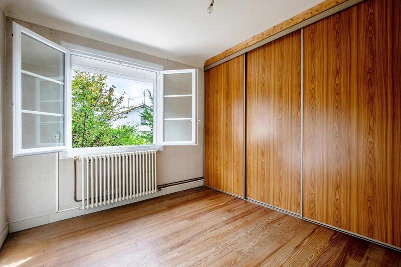 Maison - 80 m² - 5 pièces