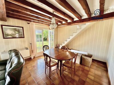 Maison - 91 m² - 5 pièces