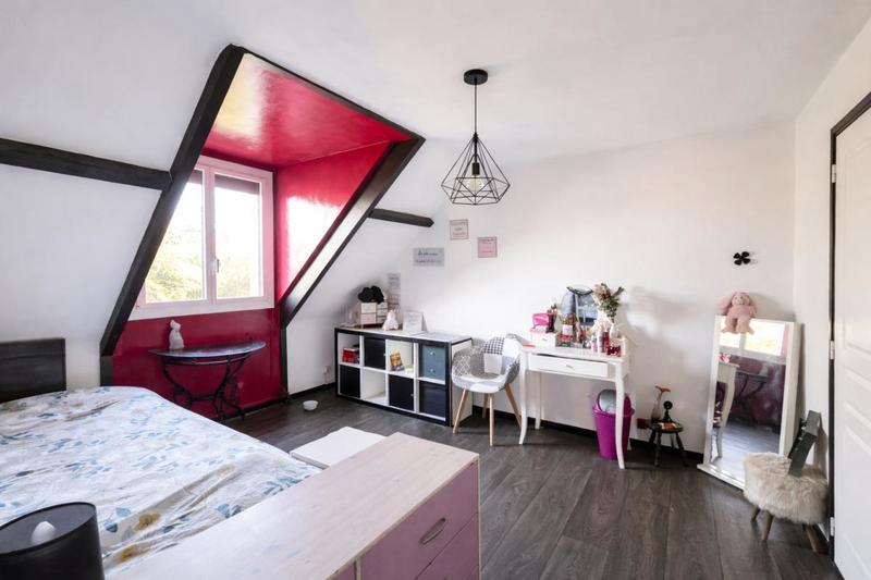 Maison - 134 m² - 7 pièces