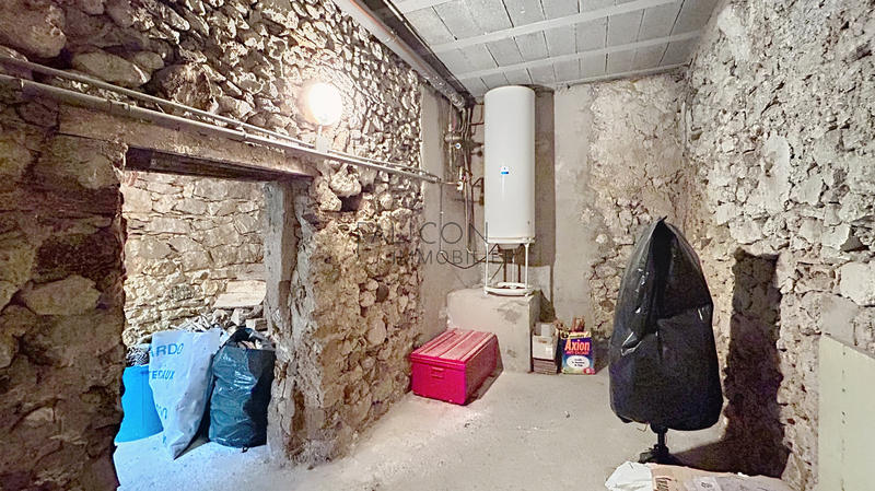 Maison de village - 94 m² - 6 pièces