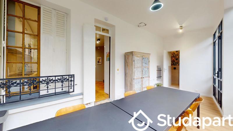 Chambre - 12 m² - 1 pièce