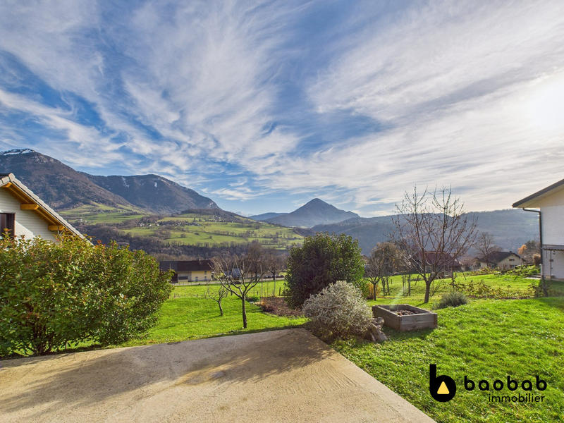 Maison - 122 m² - 4 pièces