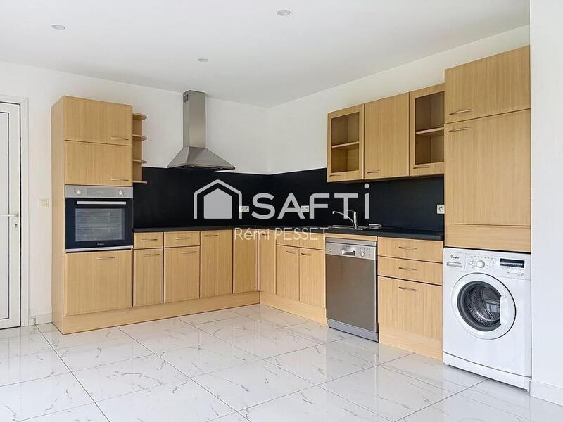 Villa - 200 m² - 6 pièces