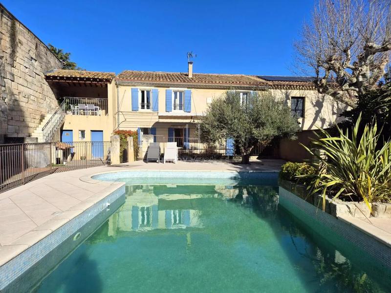 Maison de village - 202 m² - 10 pièces