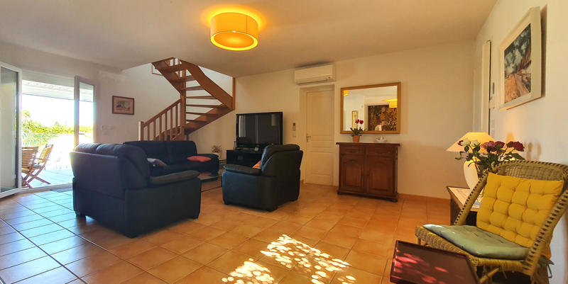 Maison - 158 m² - 7 pièces