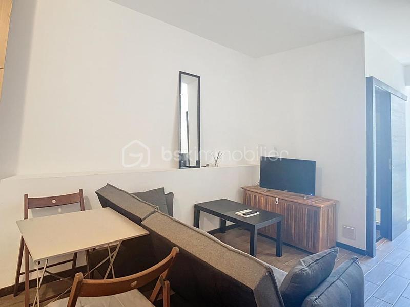 Studio - 27 m² - 1 pièce