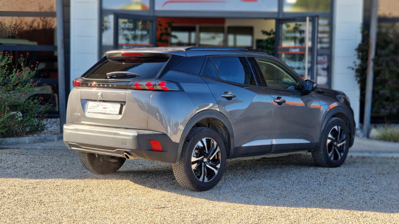 Peugeot 2008 BlueHDi 130 SetS Eat8 Allure