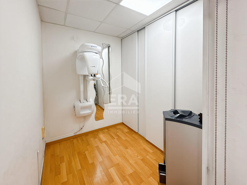 Appartement - 100 m² - 5 pièces