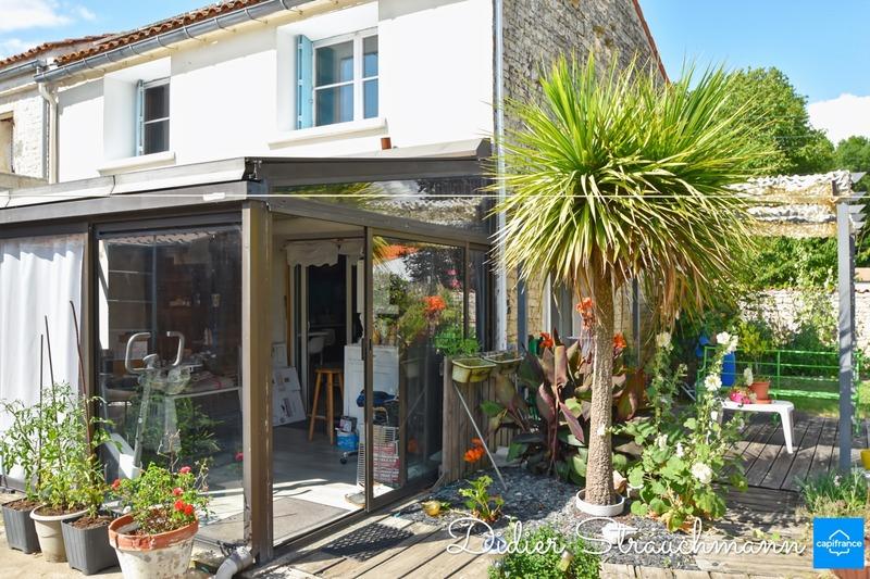 Maison - 85 m² - 5 pièces