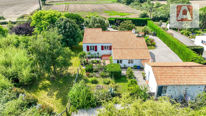 Maison - 183 m² - 7 pièces