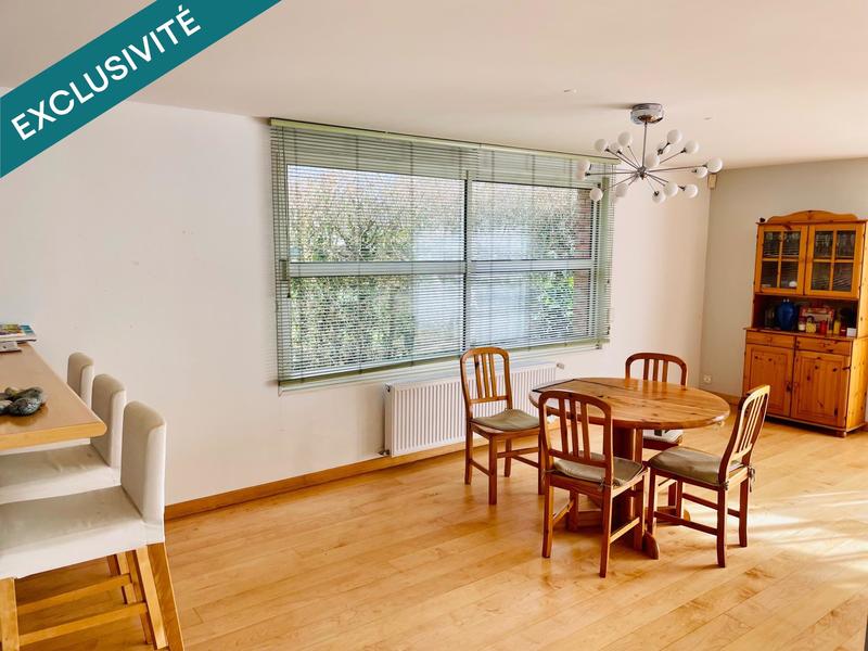 Maison - 210 m² - 7 pièces