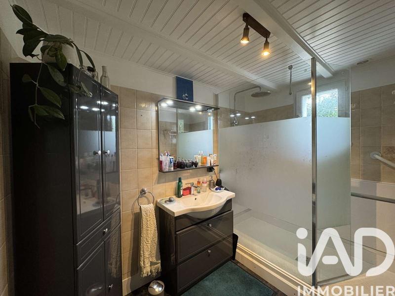 Maison - 128 m² - 7 pièces