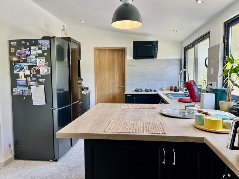 Maison traditionnelle - 222 m² - 6 pièces