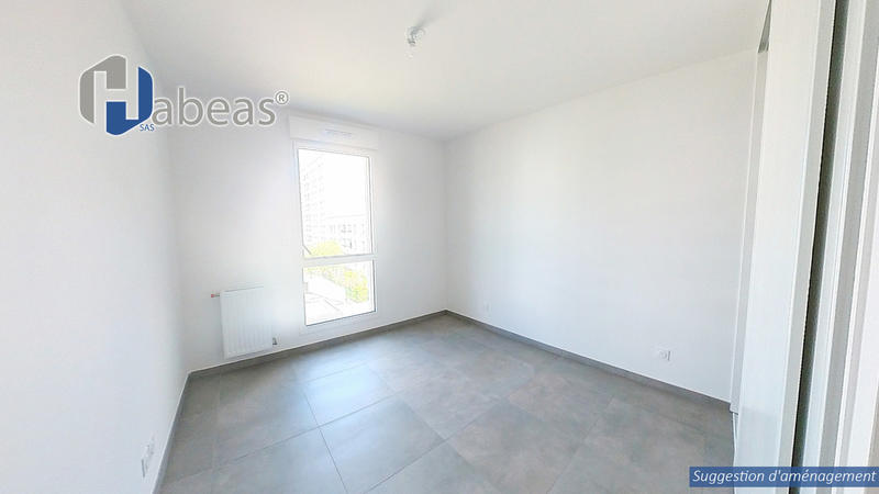 Appartement - 94 m² - 4 pièces