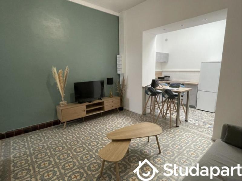 Chambre - 12 m² - 1 pièce