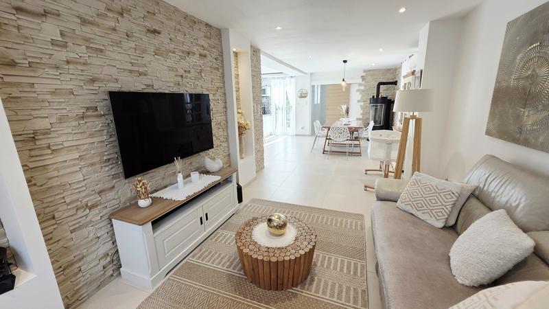 Maison - 125 m² - 6 pièces