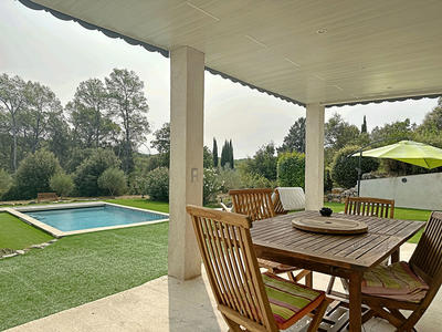 Maison - 226 m² - 10 pièces