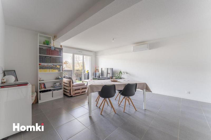 Appartement - 83 m² - 4 pièces