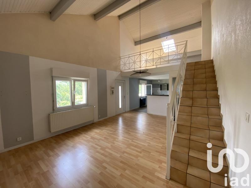 Maison - 430 m² - 8 pièces