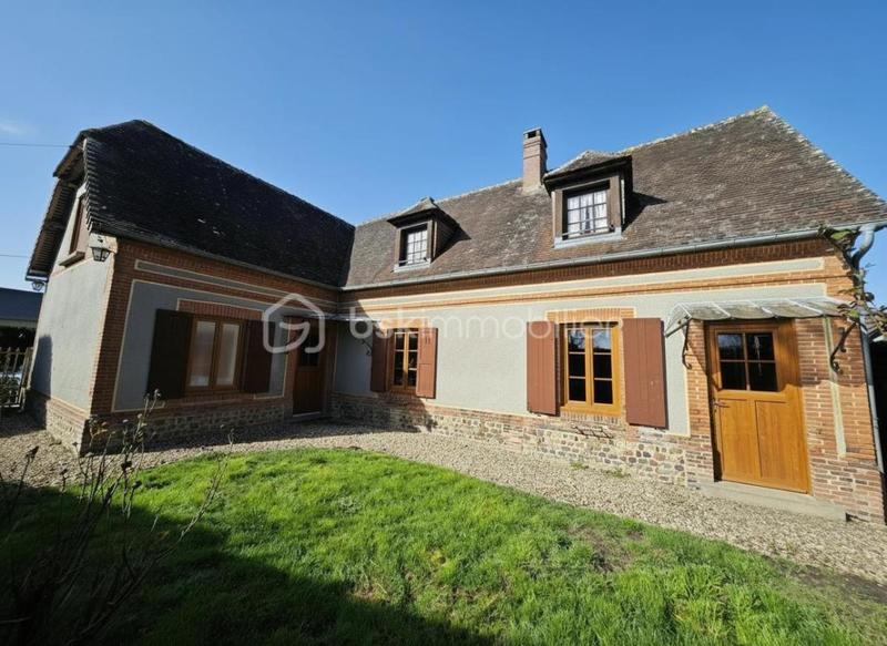 Maison - 123 m² - 9 pièces