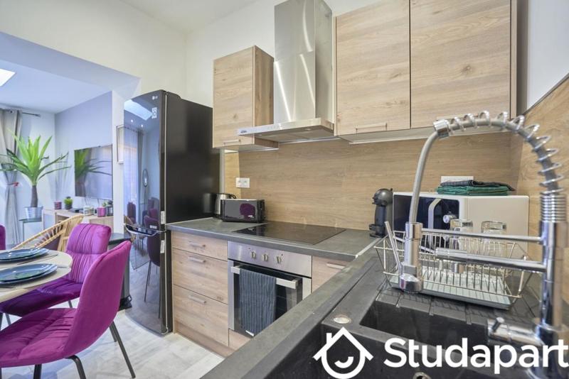 Chambre - 11 m² - 1 pièce