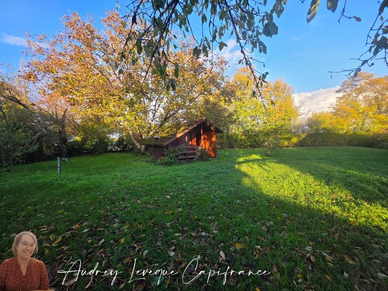 Terrain constructible - 640 m²