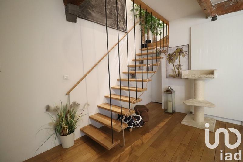 Maison - 262 m² - 7 pièces