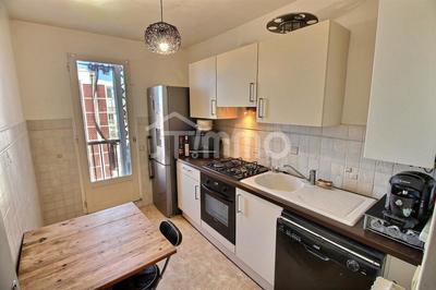 Appartement - 56 m² - 3 pièces