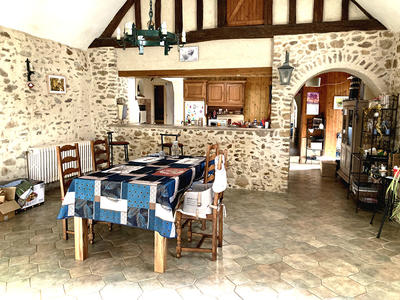 Maison - 200 m² - 5 pièces