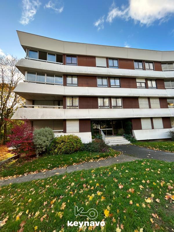 Chambre - 85 m² - 5 pièces