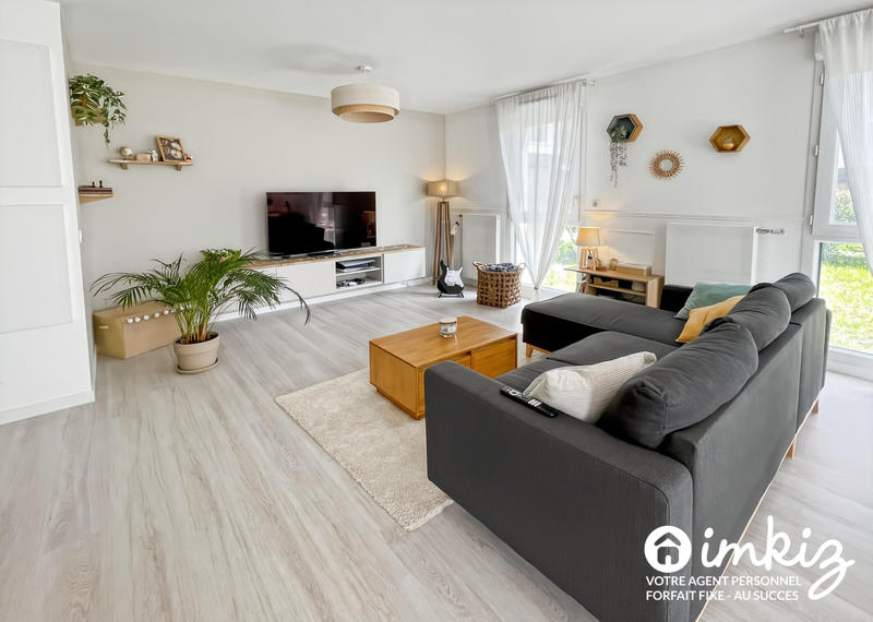 Appartement - 100 m² - 5 pièces