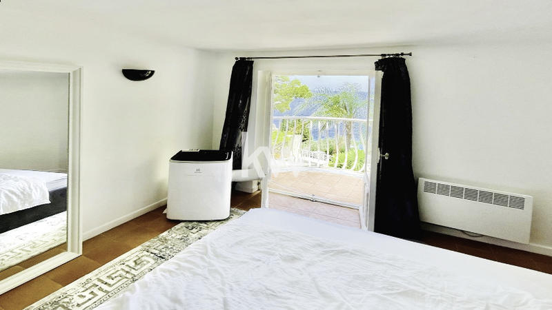 Appartement - 89 m² - 4 pièces