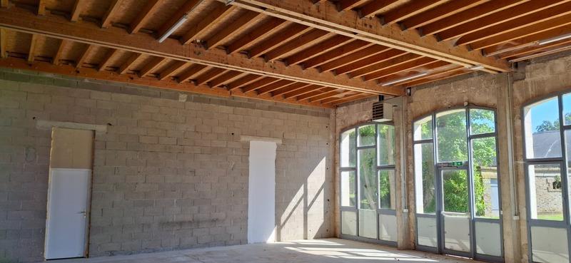 Château - 1 800 m² - 30 pièces