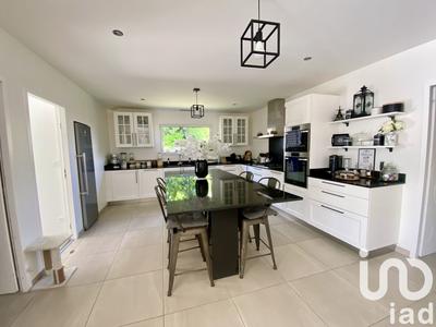 Maison - 118 m² - 5 pièces