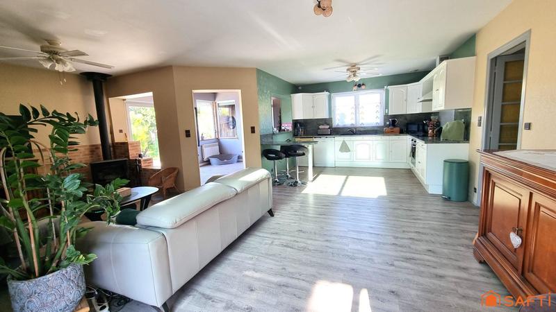 Maison - 110 m² - 5 pièces