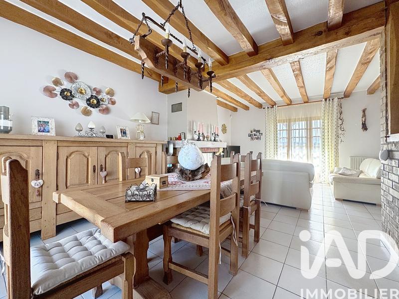 Maison - 220 m² - 8 pièces