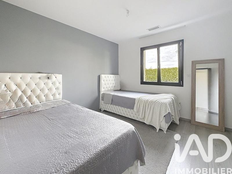 Maison - 145 m² - 5 pièces