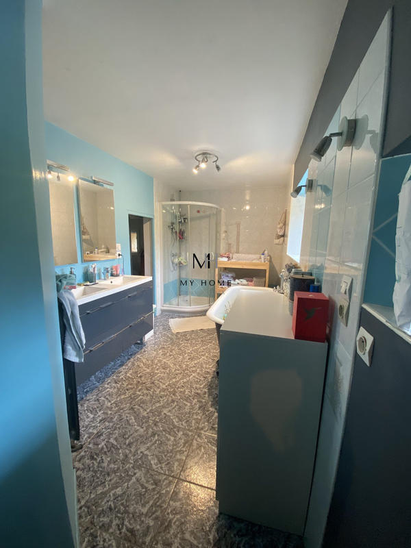 Maison ancienne - 203 m² - 6 pièces