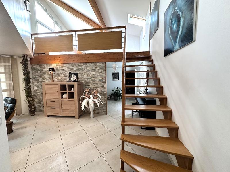 Maison - 319 m² - 15 pièces