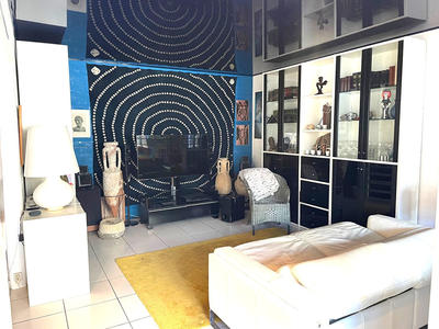 Appartement - 102 m² - 3 pièces