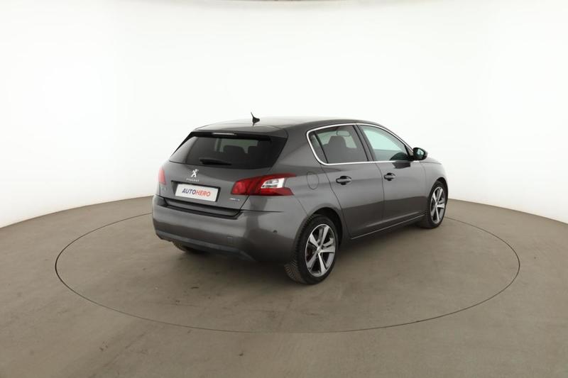 Peugeot 308 1.6 Blue-HDi Feline Eat6 120 ch