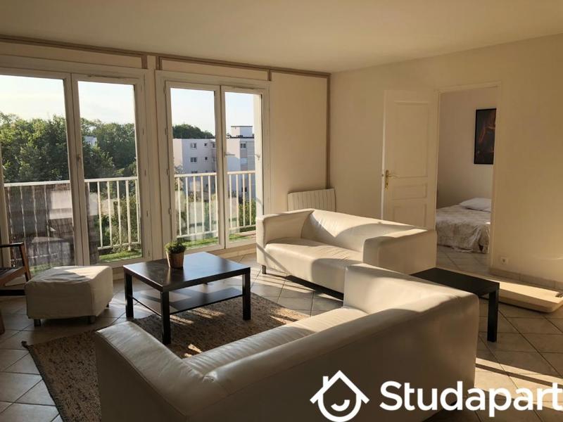 Chambre - 12 m² - 1 pièce