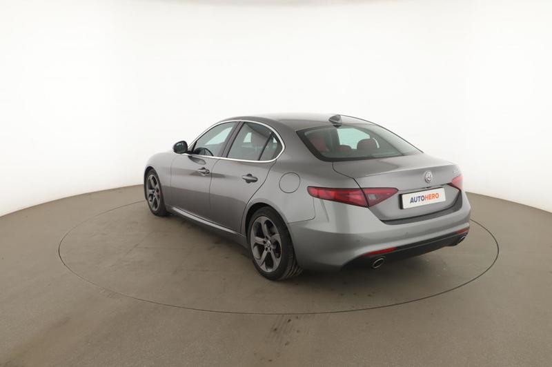 Alfa Romeo Giulia 2.2 Super At8 180 ch